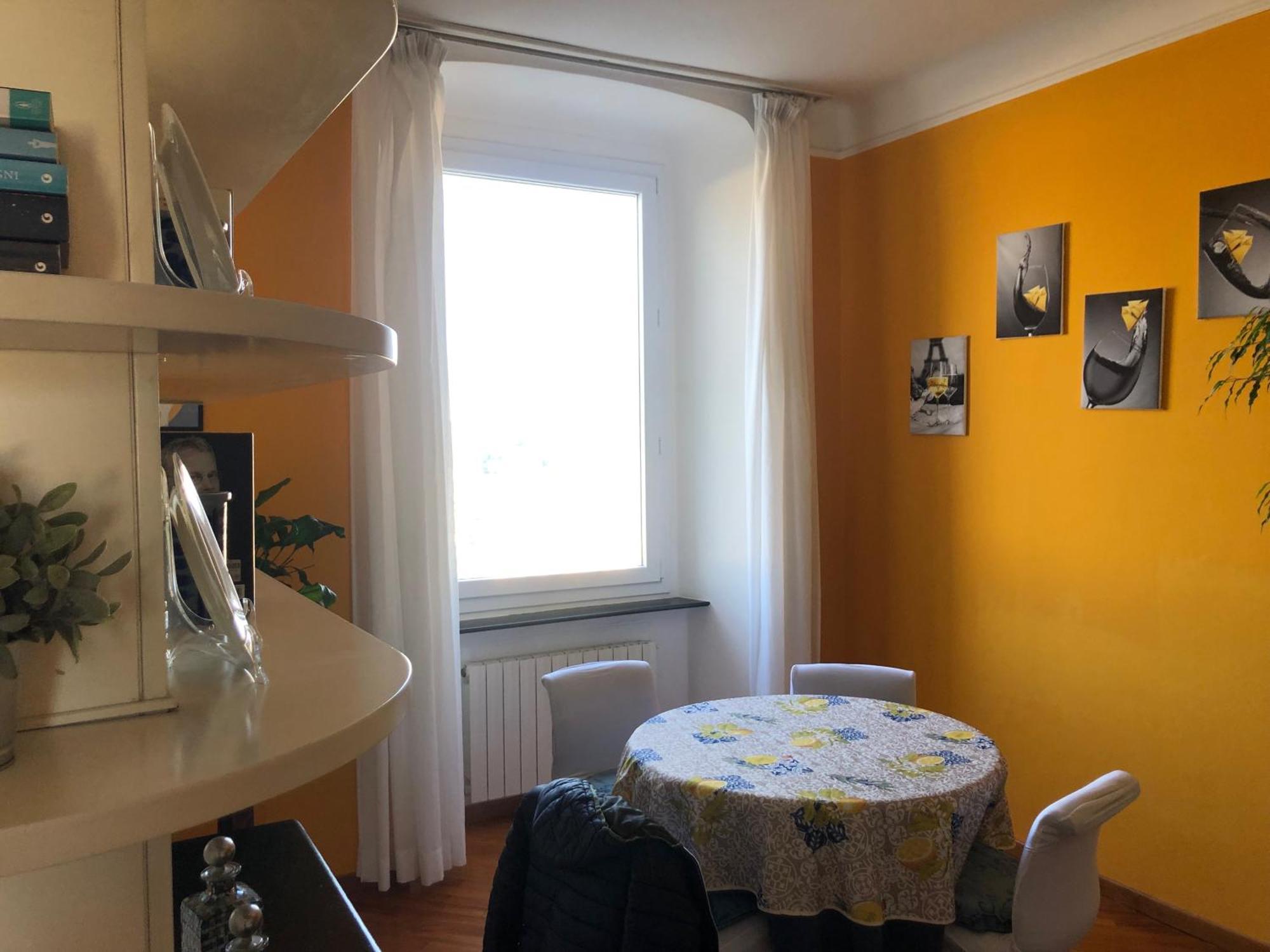 Finestra Su Apartment Genoa